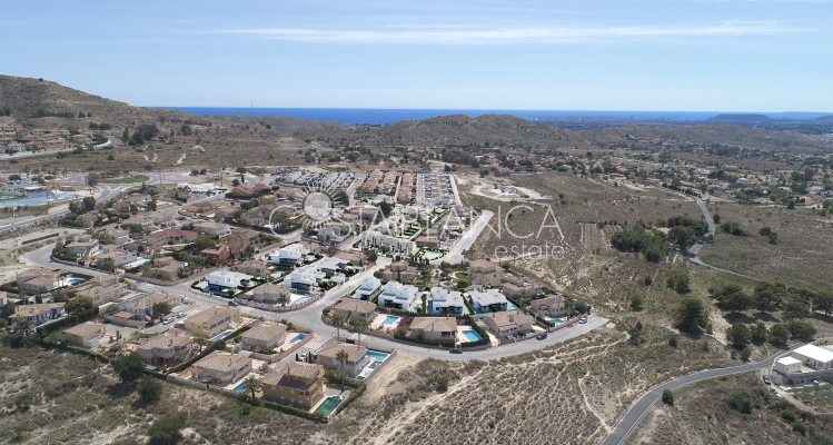 Villa - New Build - Busot, zona Bonalba Golf (Alicante) - Spain