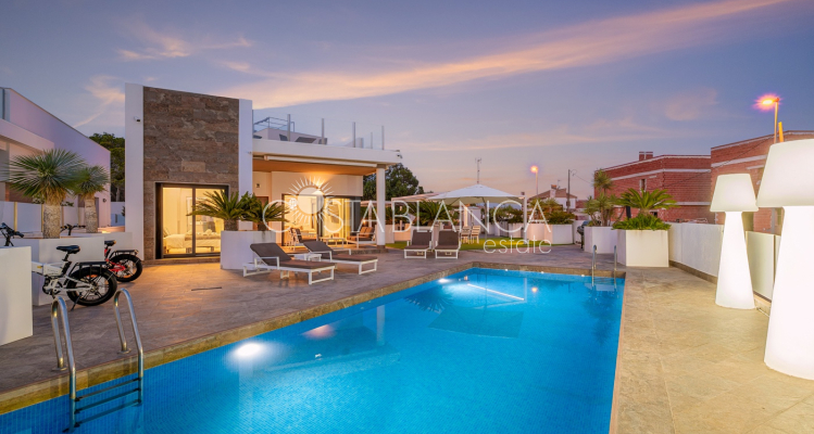 Villa - Sale - Orihuela costa - Villamartín
