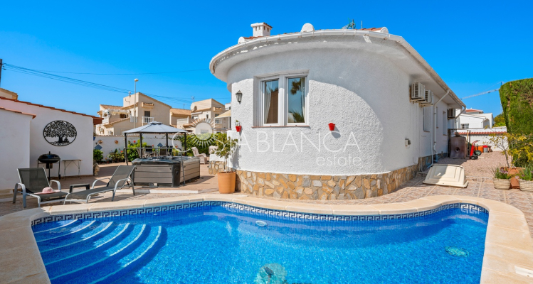 Villa - Bruktbolig -  - 