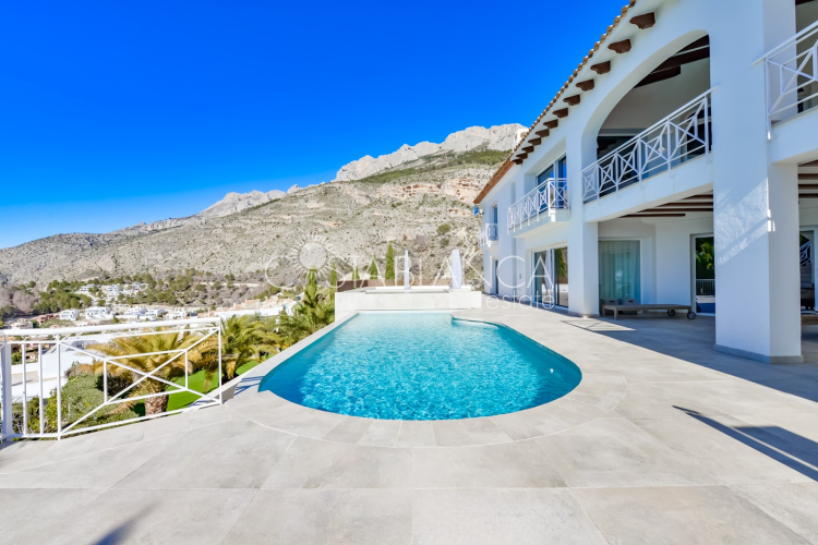 Villa - Sale - Altea - A-003348
